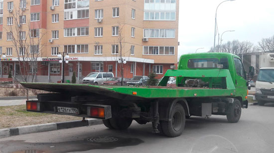 evakuatori v Киевском Шоссе